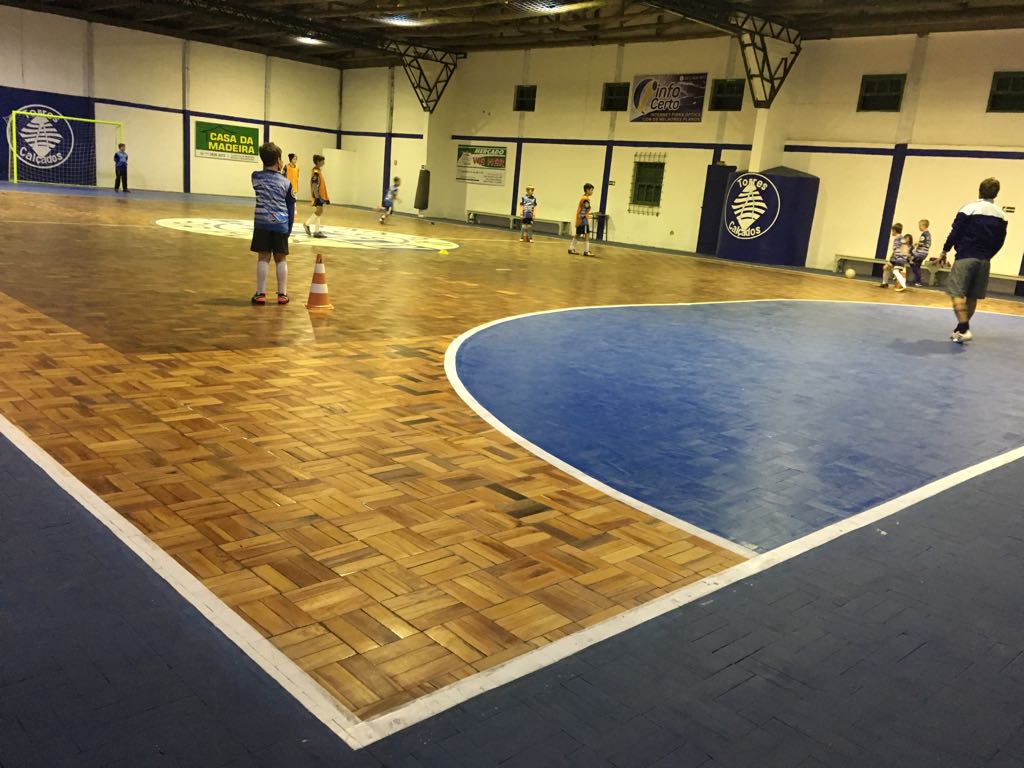 Show Ball Blumenau SC escola de futebol aulas aluguel quadras espaço para  eventos em Indaial indoor